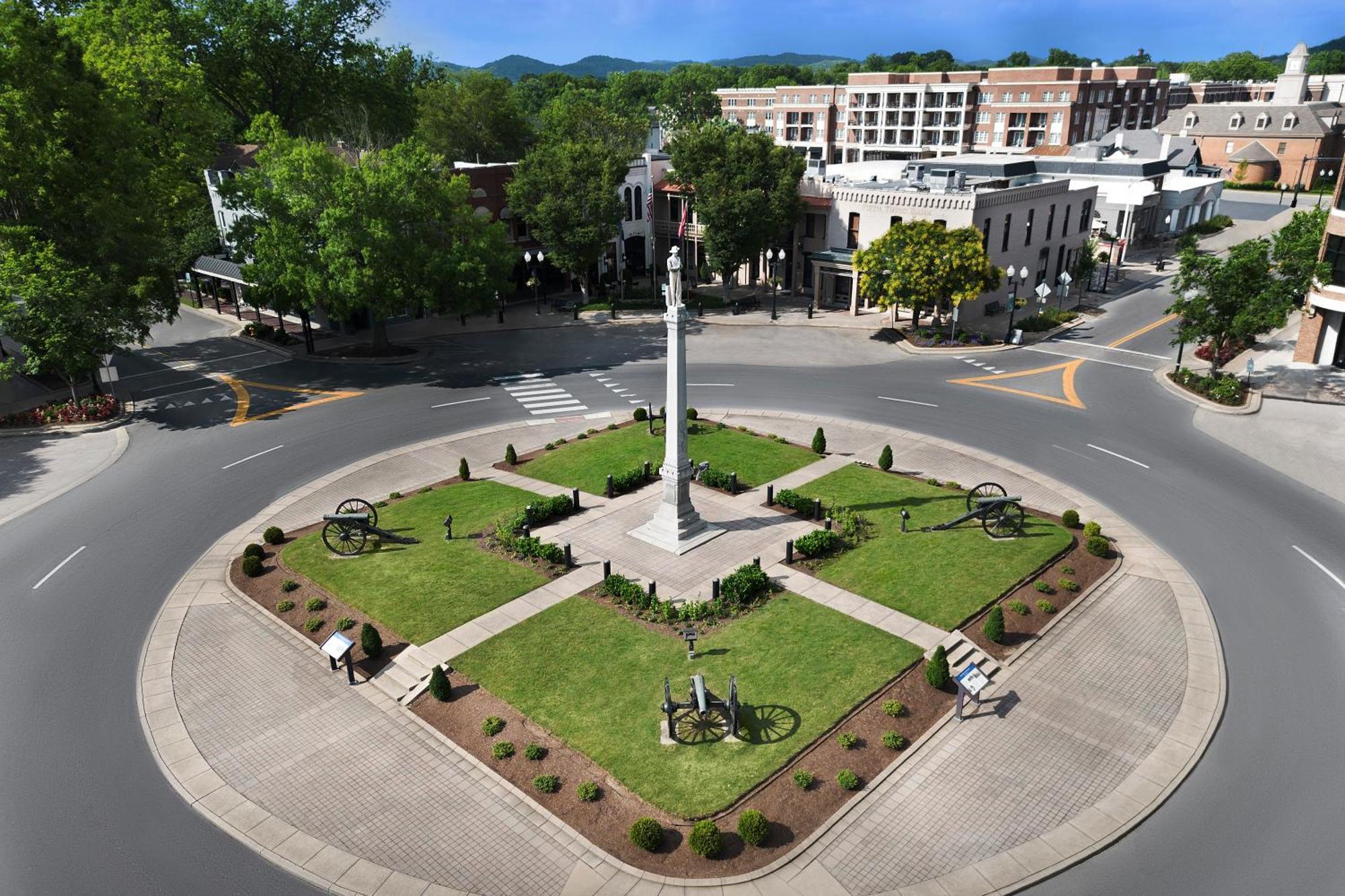 Towneplace By Marriott Cool Springs Hotel